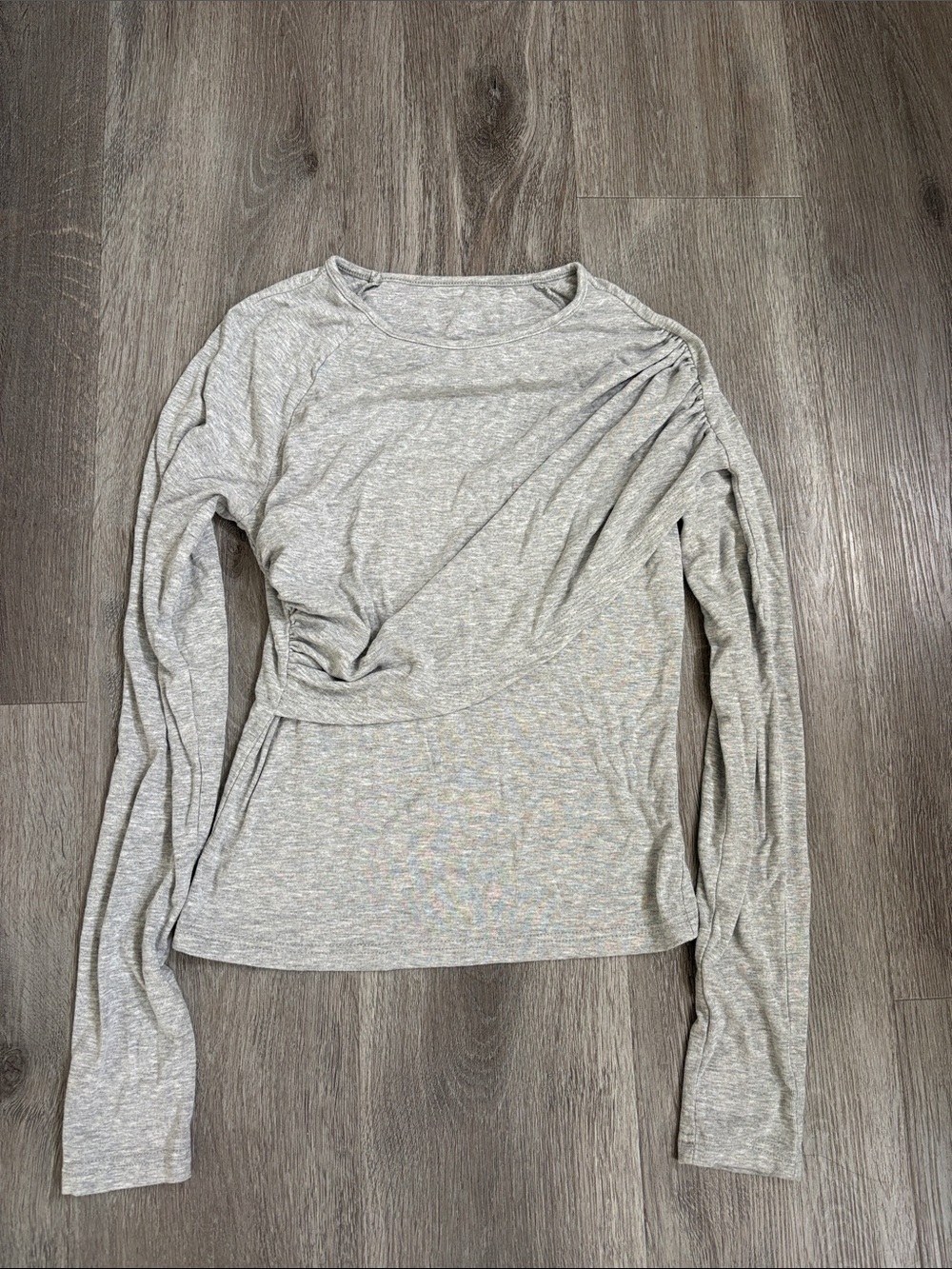 Commense Light Heather Gray Long Sleeve Side Twist Top